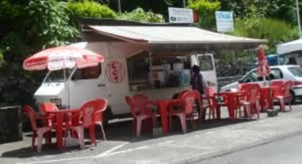 decouverte-des-samoussas-reunionnais-reunionconnect.fr