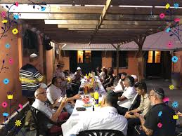 À travers ces regards croisés, le judaïsme réunionnais apparaît comme une présence modeste mais essentielle